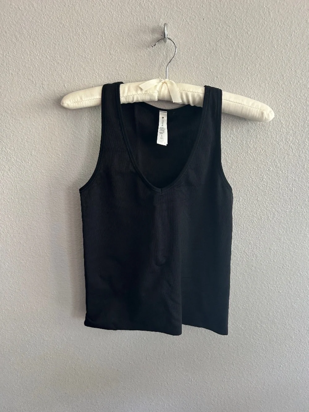 Athleta Tank - Picture 1 of 8